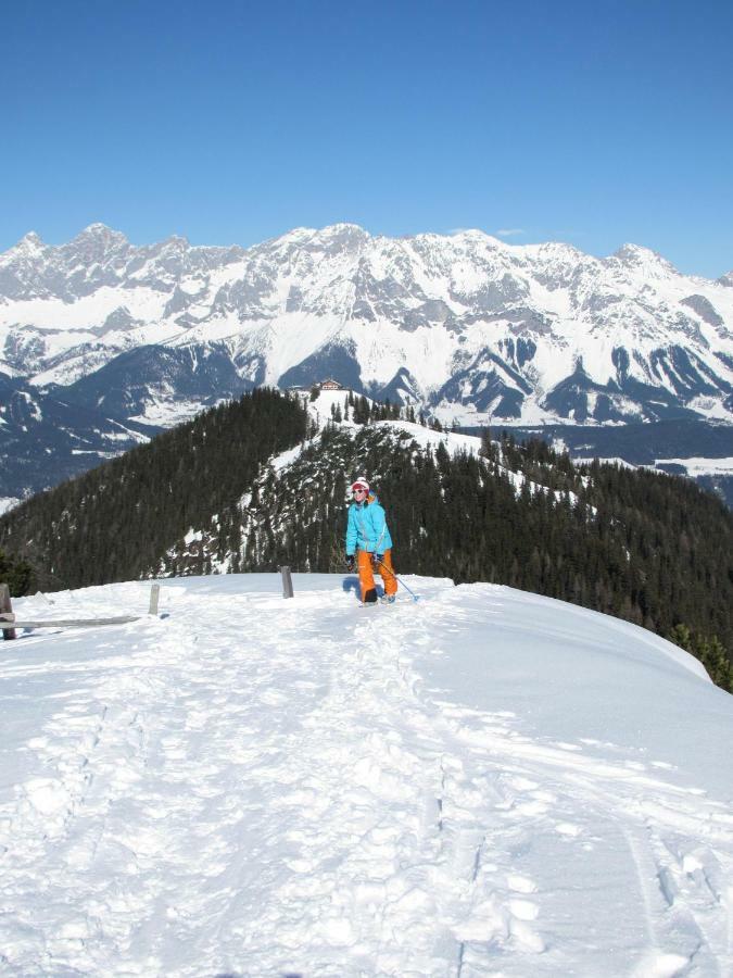 Strickhof Villa Schladming Bagian luar foto
